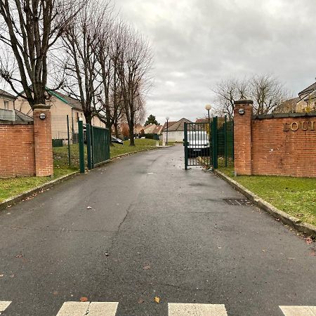 Studio Cosy A 10 Minutes De Disneyland Paris Bailly-Romainvilliers Luaran gambar